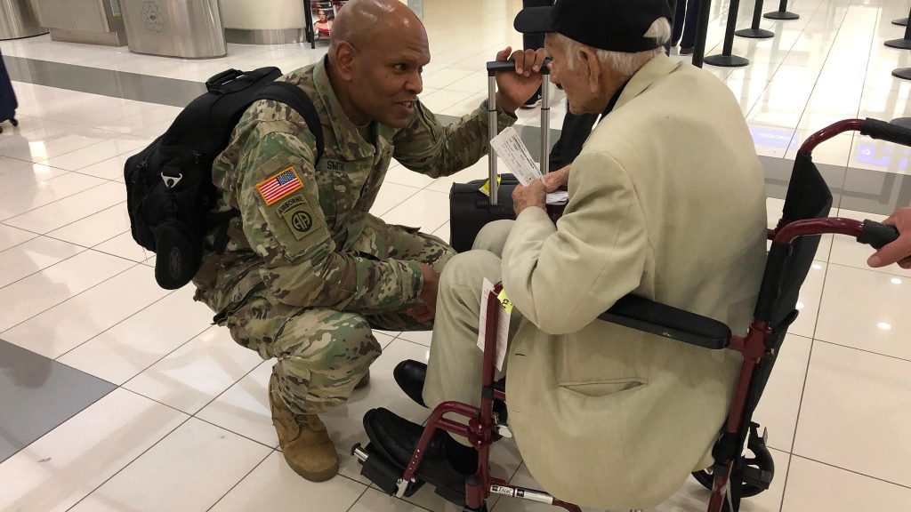 Honor Flight takes WWII, Korean, Vietnam Veterans to Washington D.C ...